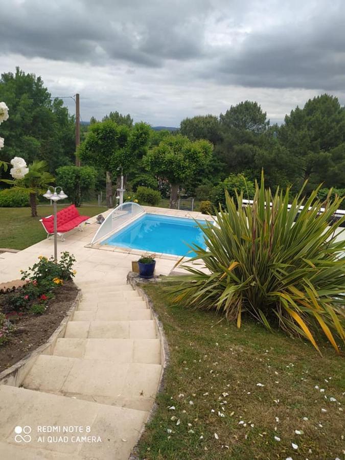 فندق A Tous Vents La Roche-Chalais المظهر الخارجي الصورة